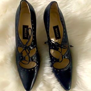 Bally Navy  Leather Lace up Heels size 8N